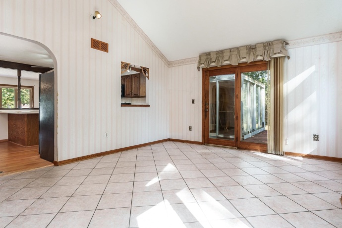 4625 Comet, MACHESNEY PARK, Illinois 61115, 3 Bedrooms Bedrooms, ,1 BathroomBathrooms,House,For Sale,Comet,202506059