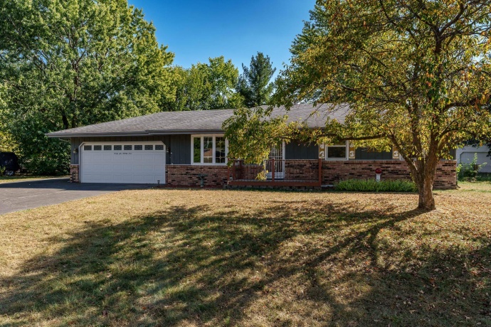 4625 Comet, MACHESNEY PARK, Illinois 61115, 3 Bedrooms Bedrooms, ,1 BathroomBathrooms,House,For Sale,Comet,202506059