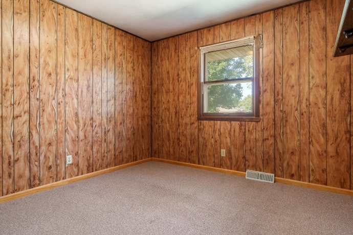 4625 Comet, MACHESNEY PARK, Illinois 61115, 3 Bedrooms Bedrooms, ,1 BathroomBathrooms,House,For Sale,Comet,202506059