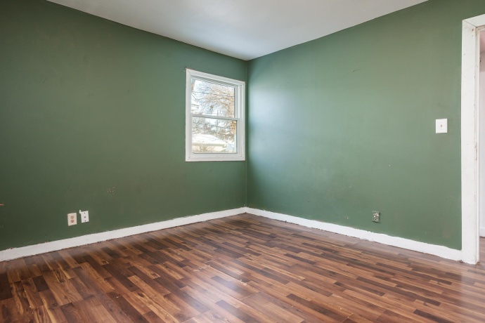 2004 Sauber, ROCKFORD, Illinois 61103, 2 Bedrooms Bedrooms, ,1 BathroomBathrooms,House,For Sale,Sauber,202507553