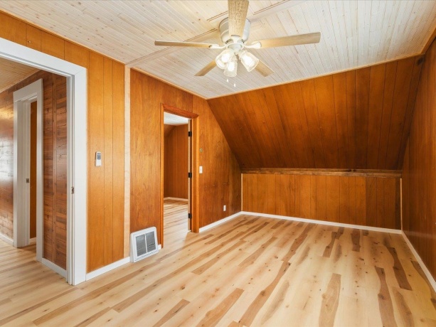 7643 Rogers, MACHESNEY PARK, Illinois 61115, 3 Bedrooms Bedrooms, ,1 BathroomBathrooms,House,For Sale,Rogers,202507555