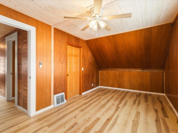 7643 Rogers, MACHESNEY PARK, Illinois 61115, 3 Bedrooms Bedrooms, ,1 BathroomBathrooms,House,For Sale,Rogers,202507555