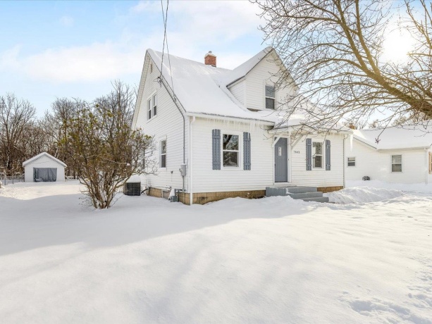 7643 Rogers, MACHESNEY PARK, Illinois 61115, 3 Bedrooms Bedrooms, ,1 BathroomBathrooms,House,For Sale,Rogers,202507555