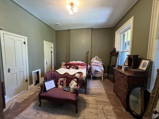 11373 US Highway 20, GALENA, Illinois 61036, 10 Bedrooms Bedrooms, ,8 BathroomsBathrooms,House,For Sale,US Highway 20,202502299