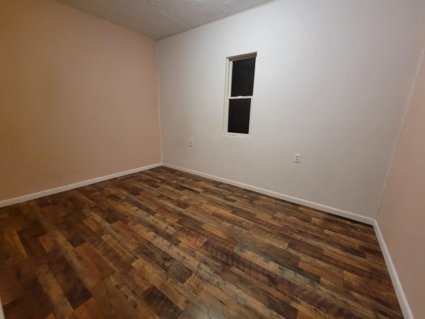 915 Superior, OTTAWA, Illinois 61350, 4 Bedrooms Bedrooms, ,1 BathroomBathrooms,House,For Sale,Superior,202507556