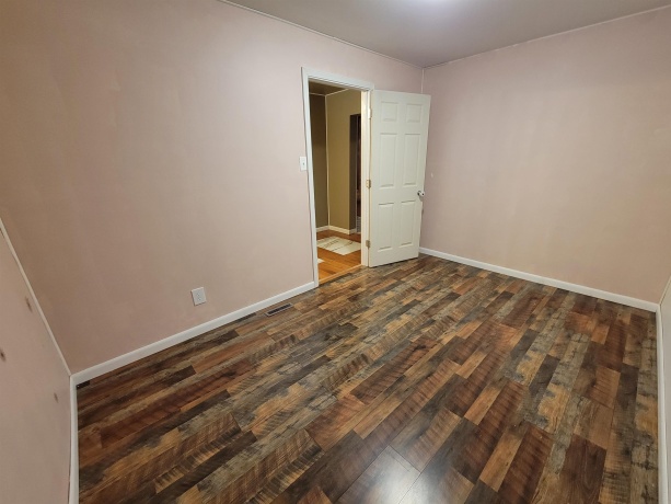 915 Superior, OTTAWA, Illinois 61350, 4 Bedrooms Bedrooms, ,1 BathroomBathrooms,House,For Sale,Superior,202507556