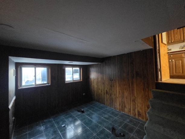 257 Dover, DES PLAINES, Illinois 60018, 3 Bedrooms Bedrooms, ,1 BathroomBathrooms,Condominium,For Sale,Dover,202507557