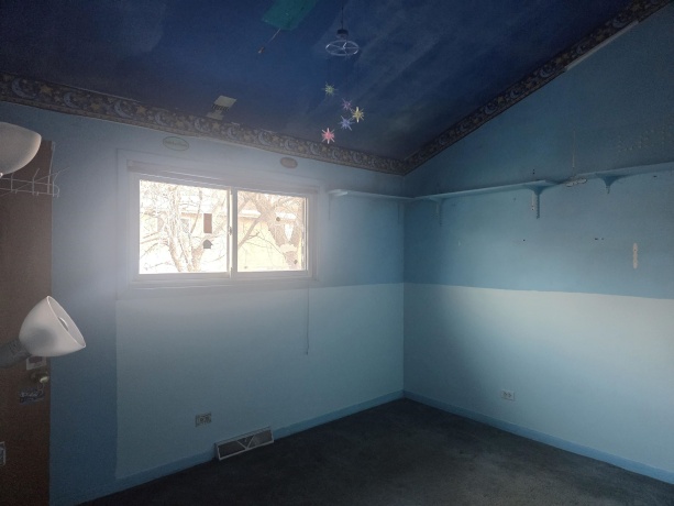 257 Dover, DES PLAINES, Illinois 60018, 3 Bedrooms Bedrooms, ,1 BathroomBathrooms,Condominium,For Sale,Dover,202507557