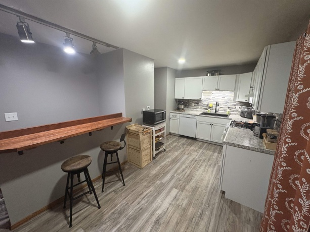 810 Pettit, MACHESNEY PARK, Illinois 61115, 3 Bedrooms Bedrooms, ,1 BathroomBathrooms,House,For Sale,Pettit,202507034