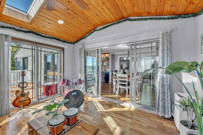 6338 Thicket, CHERRY VALLEY, Illinois 61016, 5 Bedrooms Bedrooms, ,2 BathroomsBathrooms,House,For Sale,Thicket,202507560