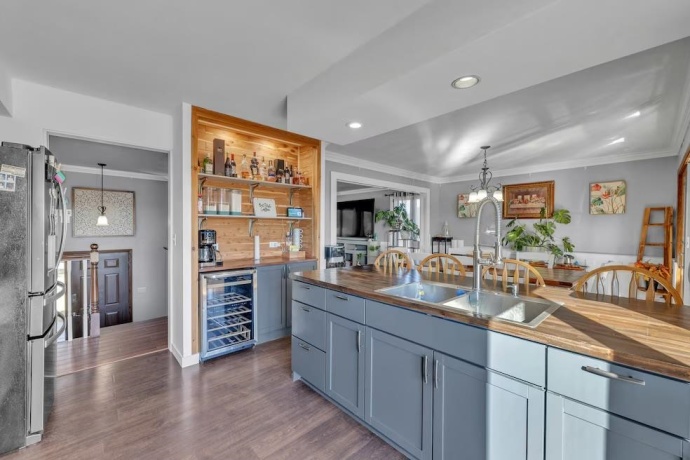 6338 Thicket, CHERRY VALLEY, Illinois 61016, 5 Bedrooms Bedrooms, ,2 BathroomsBathrooms,House,For Sale,Thicket,202507560