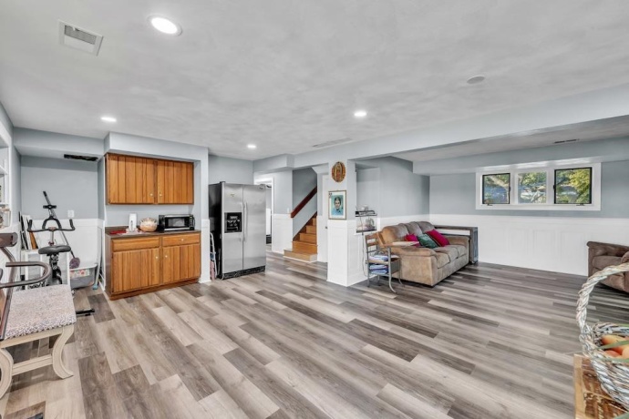 6338 Thicket, CHERRY VALLEY, Illinois 61016, 5 Bedrooms Bedrooms, ,2 BathroomsBathrooms,House,For Sale,Thicket,202507560