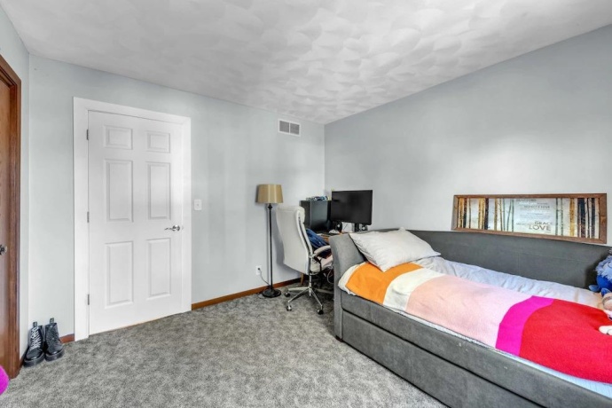 6338 Thicket, CHERRY VALLEY, Illinois 61016, 5 Bedrooms Bedrooms, ,2 BathroomsBathrooms,House,For Sale,Thicket,202507560