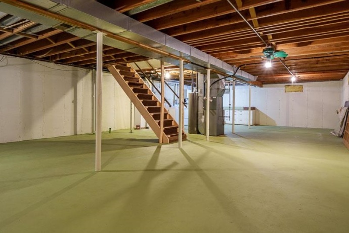 1918 Oak Leaf Court, SOUTH BELOIT, Illinois 61080, 3 Bedrooms Bedrooms, ,1 BathroomBathrooms,House,For Sale,Oak Leaf Court,202507561