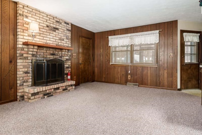 1918 Oak Leaf Court, SOUTH BELOIT, Illinois 61080, 3 Bedrooms Bedrooms, ,1 BathroomBathrooms,House,For Sale,Oak Leaf Court,202507561