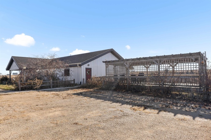 395 Cedarville, FREEPORT, Illinois 61032, 4 Bedrooms Bedrooms, ,2 BathroomsBathrooms,House,For Sale,Cedarville,202507288