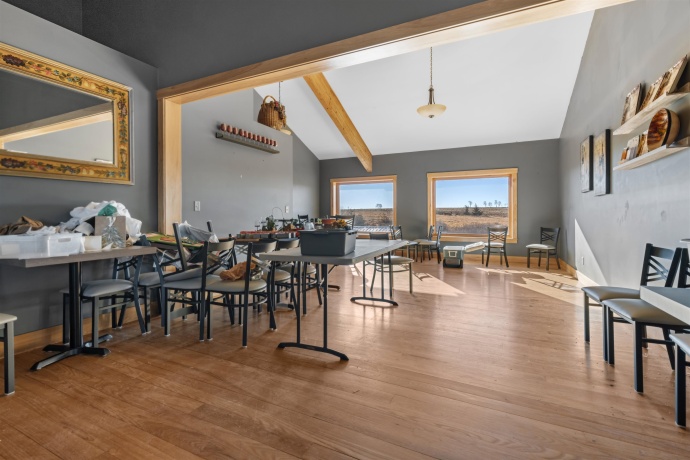 395 Cedarville, FREEPORT, Illinois 61032, 4 Bedrooms Bedrooms, ,2 BathroomsBathrooms,House,For Sale,Cedarville,202507288