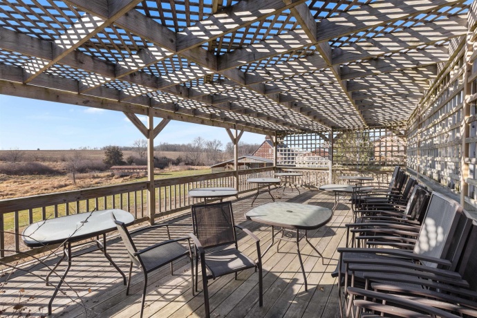 395 Cedarville, FREEPORT, Illinois 61032, 4 Bedrooms Bedrooms, ,2 BathroomsBathrooms,House,For Sale,Cedarville,202507288