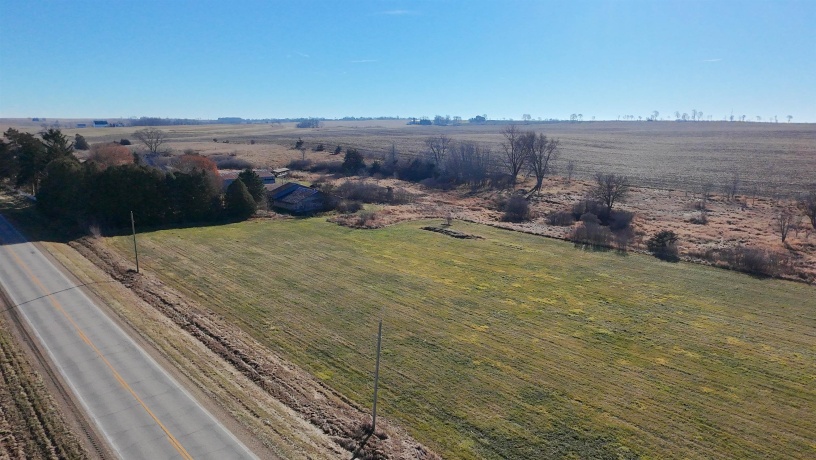 395 Cedarville, FREEPORT, Illinois 61032, 4 Bedrooms Bedrooms, ,2 BathroomsBathrooms,House,For Sale,Cedarville,202507288