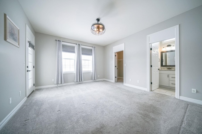 212 Martin, OREGON, Illinois 61061, 3 Bedrooms Bedrooms, ,2 BathroomsBathrooms,Condominium,For Sale,Martin,202507562