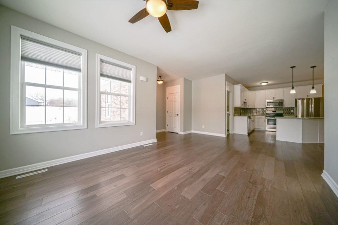 212 Martin, OREGON, Illinois 61061, 3 Bedrooms Bedrooms, ,2 BathroomsBathrooms,Condominium,For Sale,Martin,202507562