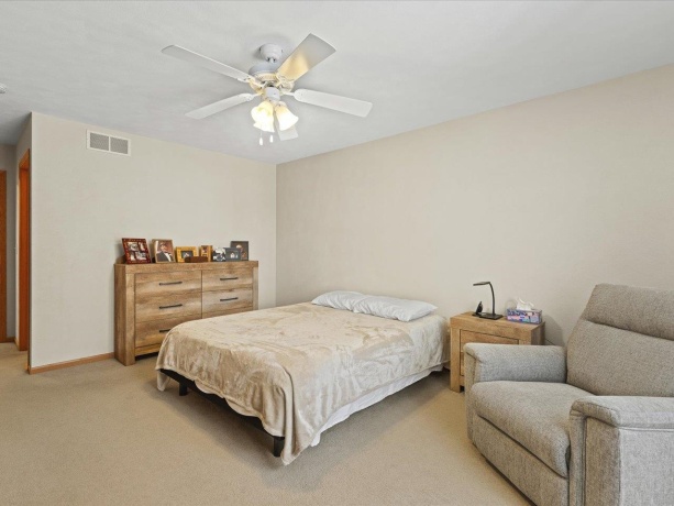 2422 Arnold, ROCKFORD, Illinois 61108, 3 Bedrooms Bedrooms, ,3 BathroomsBathrooms,Condominium,For Sale,Arnold,202507572