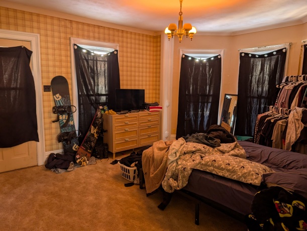 717 Pleasant, FREEPORT, Illinois 61032, ,2 Units,For Sale,Pleasant,202507570