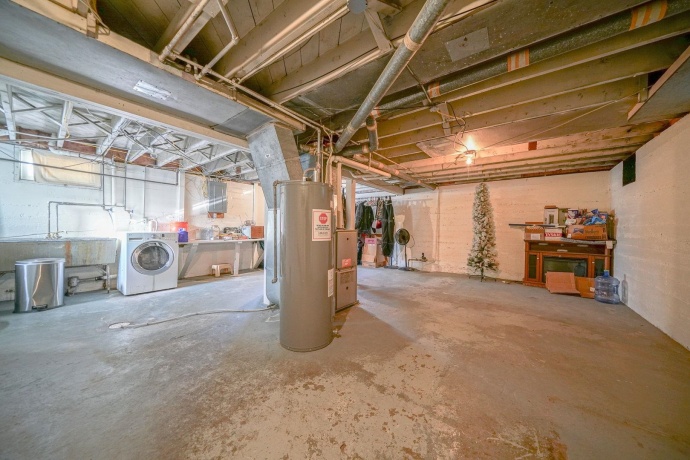 409 Lincoln, MOUNT MORRIS, Illinois 61054, 2 Bedrooms Bedrooms, ,1 BathroomBathrooms,House,For Sale,Lincoln,202507575