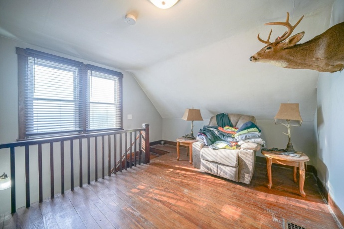 409 Lincoln, MOUNT MORRIS, Illinois 61054, 2 Bedrooms Bedrooms, ,1 BathroomBathrooms,House,For Sale,Lincoln,202507575