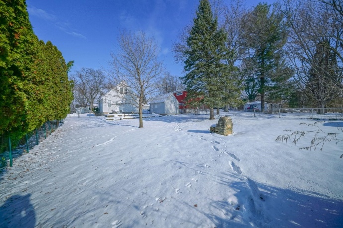 409 Lincoln, MOUNT MORRIS, Illinois 61054, 2 Bedrooms Bedrooms, ,1 BathroomBathrooms,House,For Sale,Lincoln,202507575