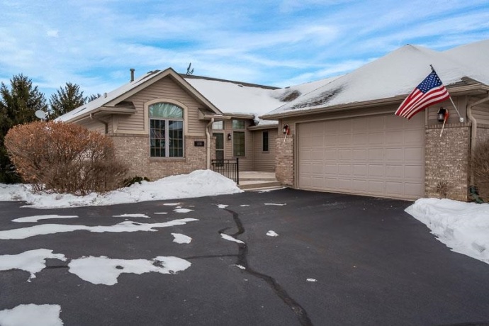 11381 Lindbergh, POPLAR GROVE, Illinois 61065, 4 Bedrooms Bedrooms, ,3 BathroomsBathrooms,Condominium,For Sale,Lindbergh,202507573