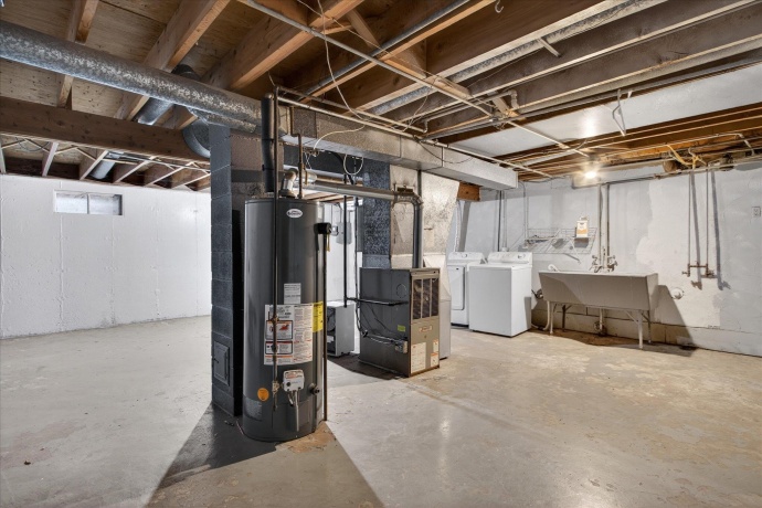 2527-2529 Holmes, ROCKFORD, Illinois 61108, ,2 Units,For Sale,Holmes,202507574