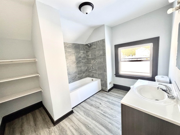 501 Pierpont, ROCKFORD, Illinois 61102, 3 Bedrooms Bedrooms, ,1 BathroomBathrooms,House,For Sale,Pierpont,202507577