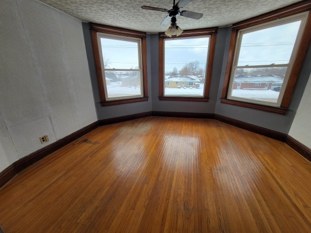 436 Columbia, Oglesby, Illinois 61348, 3 Bedrooms Bedrooms, ,1 BathroomBathrooms,House,For Sale,Columbia,202507578