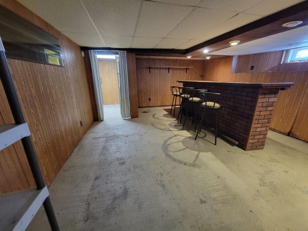 436 Columbia, Oglesby, Illinois 61348, 3 Bedrooms Bedrooms, ,1 BathroomBathrooms,House,For Sale,Columbia,202507578