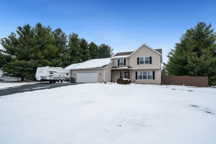 5304 Hubbard, BYRON, Illinois 61010, 4 Bedrooms Bedrooms, ,2 BathroomsBathrooms,House,For Sale,Hubbard,202507579