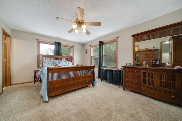 5304 Hubbard, BYRON, Illinois 61010, 4 Bedrooms Bedrooms, ,2 BathroomsBathrooms,House,For Sale,Hubbard,202507579