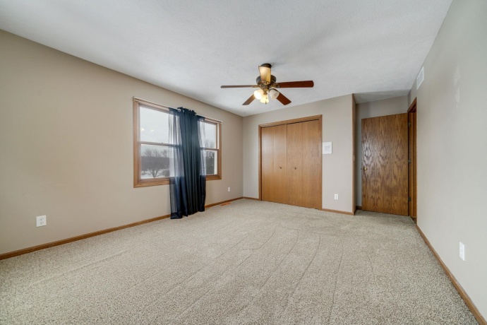 5304 Hubbard, BYRON, Illinois 61010, 4 Bedrooms Bedrooms, ,2 BathroomsBathrooms,House,For Sale,Hubbard,202507579