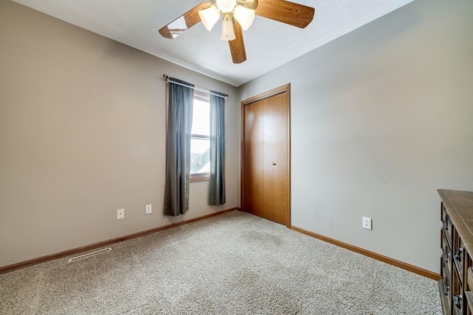 5304 Hubbard, BYRON, Illinois 61010, 4 Bedrooms Bedrooms, ,2 BathroomsBathrooms,House,For Sale,Hubbard,202507579