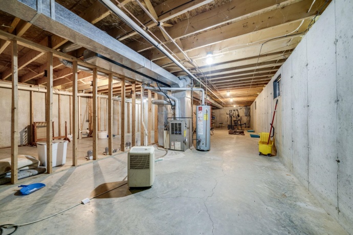 5304 Hubbard, BYRON, Illinois 61010, 4 Bedrooms Bedrooms, ,2 BathroomsBathrooms,House,For Sale,Hubbard,202507579