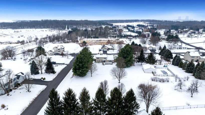 5304 Hubbard, BYRON, Illinois 61010, 4 Bedrooms Bedrooms, ,2 BathroomsBathrooms,House,For Sale,Hubbard,202507579