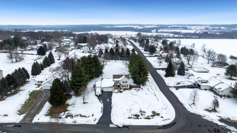 5304 Hubbard, BYRON, Illinois 61010, 4 Bedrooms Bedrooms, ,2 BathroomsBathrooms,House,For Sale,Hubbard,202507579