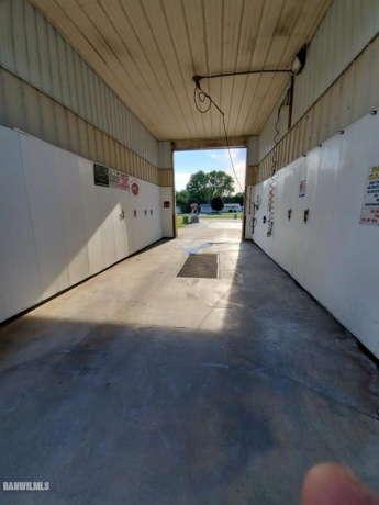 911 Logan, LENA, Illinois 61048, ,Business W/ Real Estate,For Sale,Logan,202507580