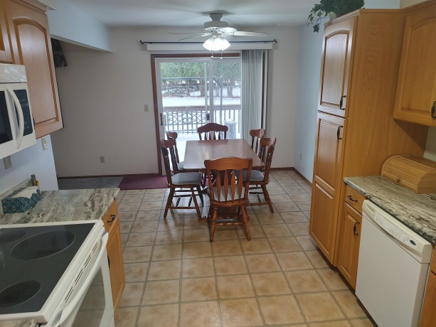 1128 Royal Aberdeen, ROCKFORD, Illinois 61103, 3 Bedrooms Bedrooms, ,2 BathroomsBathrooms,House,For Sale,Royal Aberdeen,202507581