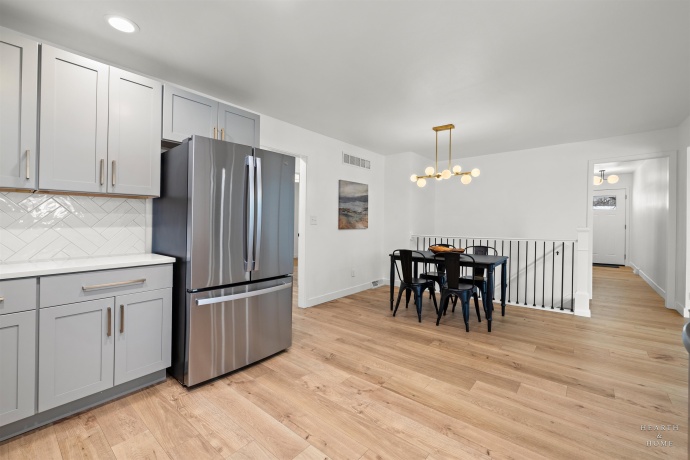 3508 FLEETWOOD, ROCKFORD, Illinois 61101, 3 Bedrooms Bedrooms, ,2 BathroomsBathrooms,House,For Sale,FLEETWOOD,202507582