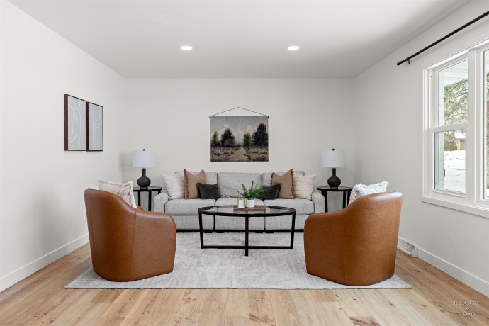 3508 FLEETWOOD, ROCKFORD, Illinois 61101, 3 Bedrooms Bedrooms, ,2 BathroomsBathrooms,House,For Sale,FLEETWOOD,202507582