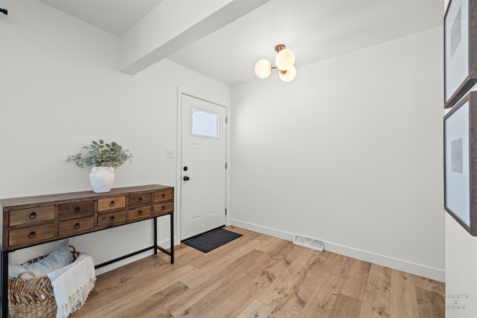 3508 FLEETWOOD, ROCKFORD, Illinois 61101, 3 Bedrooms Bedrooms, ,2 BathroomsBathrooms,House,For Sale,FLEETWOOD,202507582