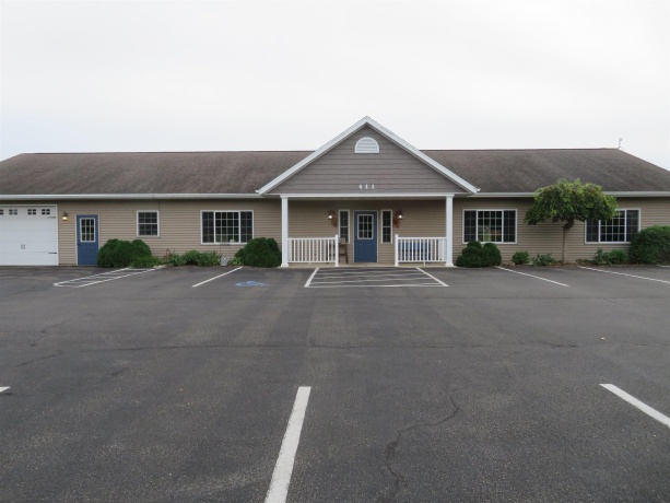 411 Meadows, FREEPORT, Illinois 61032, ,Commercial,For Sale,Meadows,202507584