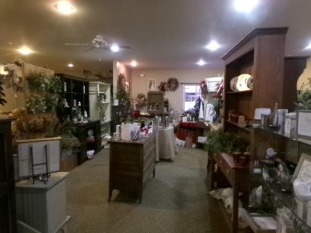 411 Meadows, FREEPORT, Illinois 61032, ,Commercial,For Sale,Meadows,202507584