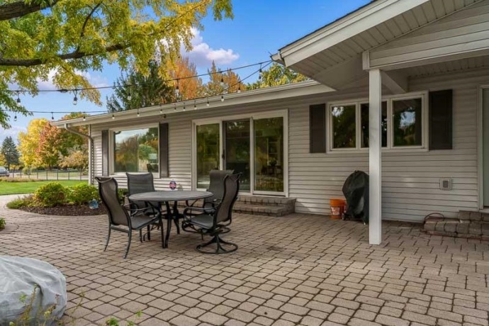 2303 ROCK, ROCKFORD, Illinois 61103, 3 Bedrooms Bedrooms, ,3 BathroomsBathrooms,House,For Sale,ROCK,202507585